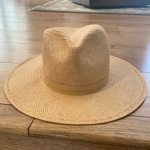 Janessa Leone “Simone” Hat